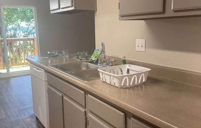 Sterling Park Apts