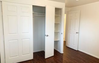 Two bedroom apt, Salt Lake City; 1,000 sq ft;Covered Parking