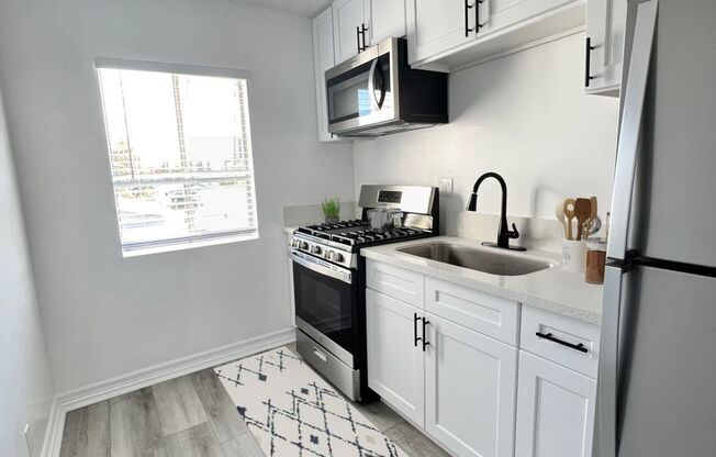 Studio, 1 bath, $1,483, Unit 108