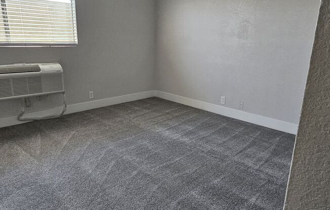 2 beds, 2 baths, 550 sqft, $1,395, Unit 105