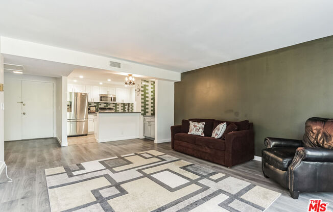 2 beds, 2 baths, 1,088 sqft, $4,395, Unit 404