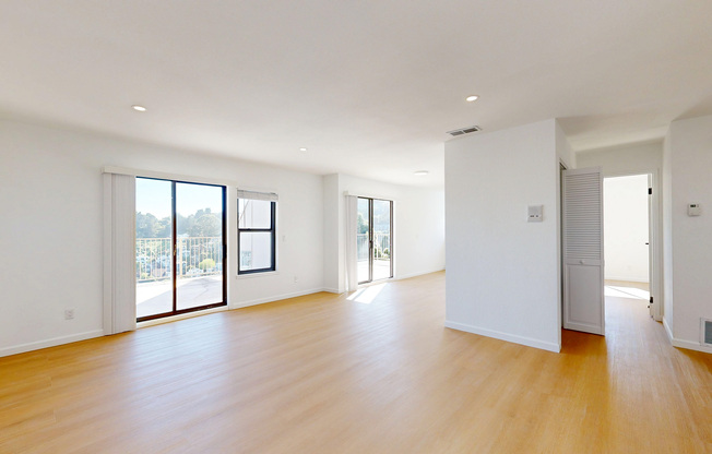 2031 CASTRO ST
