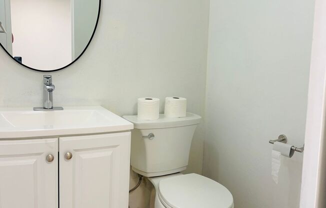 Beautiful 2 bedroom Condo