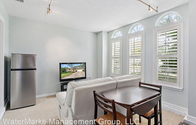 3710 Hawks Bay Court