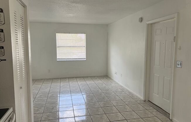 2 beds, 1 bath, $1,350