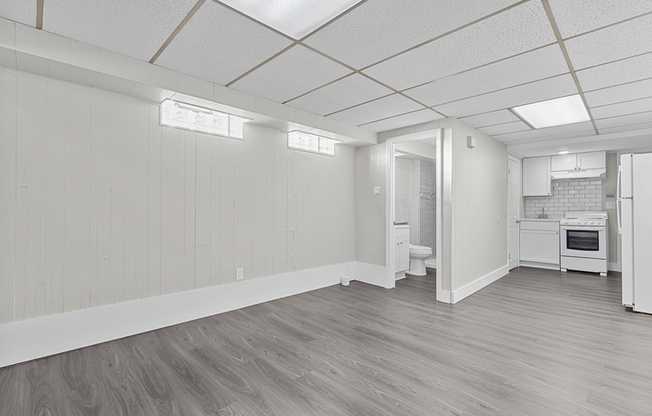 19162 Beech Daly Rd Apt 5