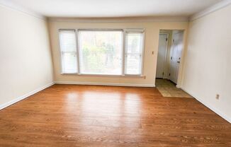 3 beds, 1 bath, $1,600