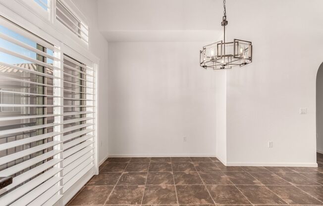 2 beds, 2 baths, $2,900, Unit # 1076