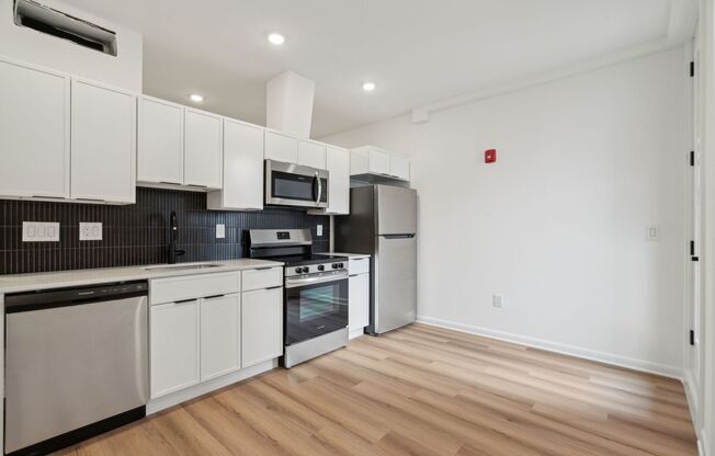 1 bed, 1 bath, 750 sqft, $1,292