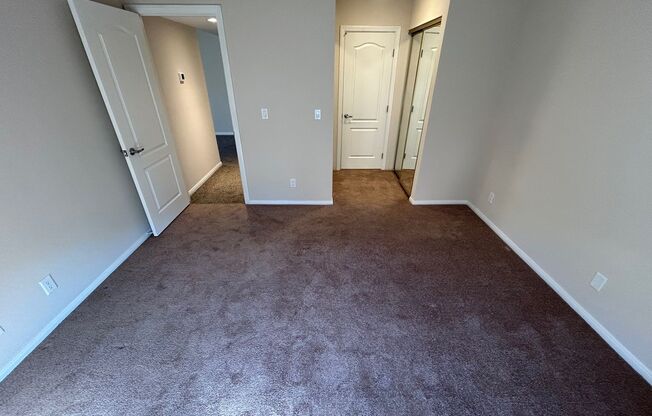 2 beds, 2 baths, $1,560, Unit # 208