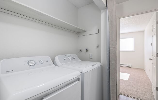 3 beds, 2 baths, 1,237 sqft, $1,650, Unit A201