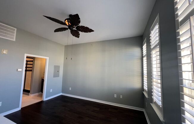1 bed, 1 bath, $1,800, Unit #320