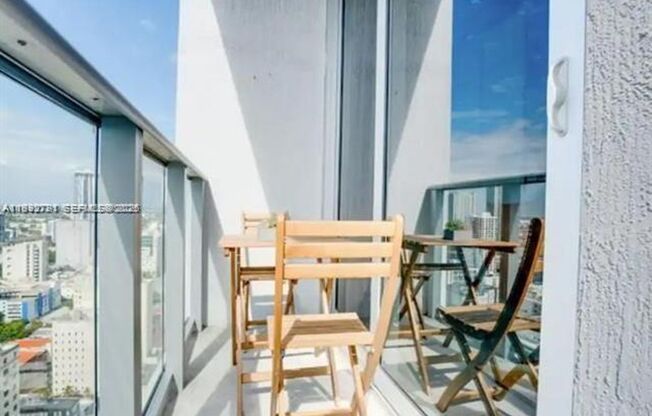 2 beds, 2 baths, 791 sqft, $3,800, Unit 151 SE 1 # 3111