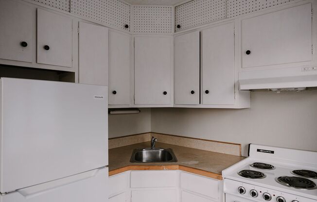 3615 Grand-Grand Apartment LLC