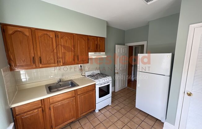 123-125 E. Lancaster Ave