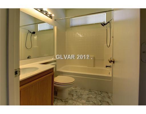 THIS 1,389 SQ FT, ONE STORY HAS 3 BED ROOMS, TWO FULL BATHROOMS AND A TWO CAR GARAGE LOCATED SHOPPING AND SCHOOLS