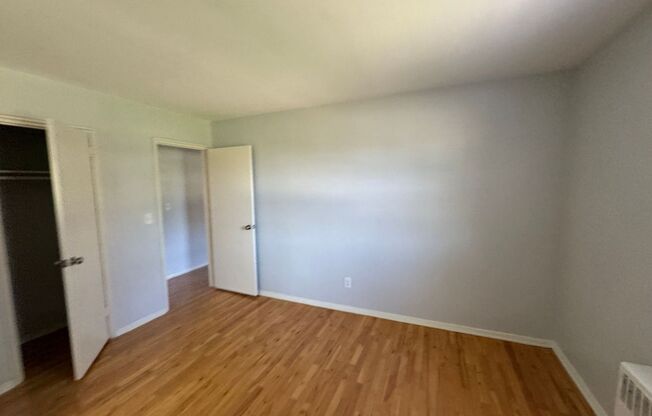 2 beds, 1 bath, 825 sqft, $2,500, Unit S021