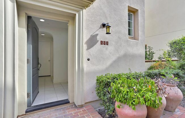 For Rent: Spacious 4BR/3.5BA Newer Home in Fremont Irvington area