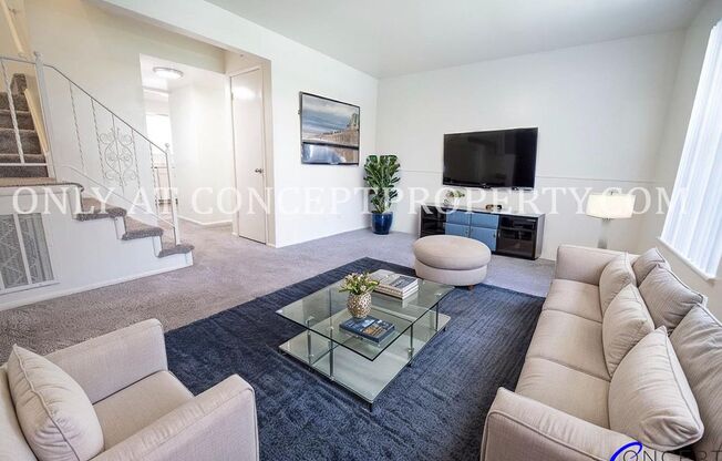 2 beds, 1.5 baths, 1,040 sqft, $1,425, Unit 04