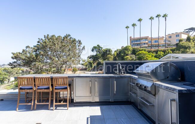 Newly Transformed Luxury Home in Del Mar: An Exquisite Oasis with Stunning Ocean Views