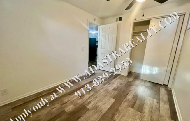 2 beds, 1 bath, $895