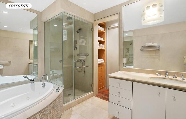 3 beds, 4.5 baths, 2,800 sqft, $30,000, Unit 601