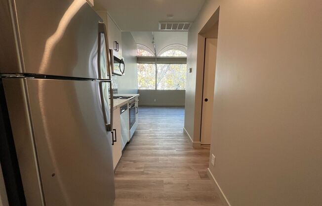 Studio, 1 bath, 425 sqft, $1,750, Unit 2716-302