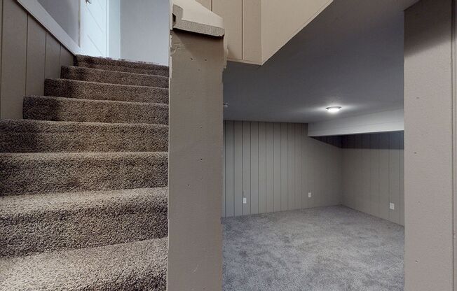 1 bed, 1 bath, 680 sqft, $999, Unit 6