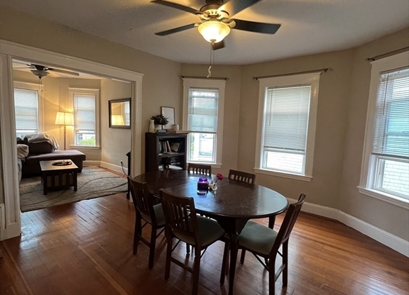 1 bed, 1 bath, 800 sqft, $2,550, Unit TWO