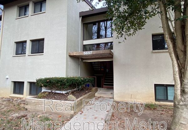 5657 HARPERS FARM RD