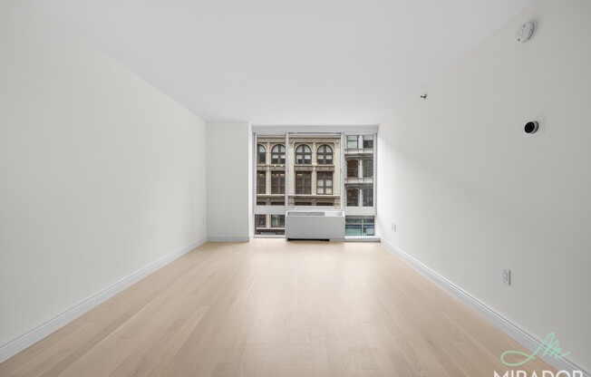 1 bed, 1 bath, $6,000, Unit 526