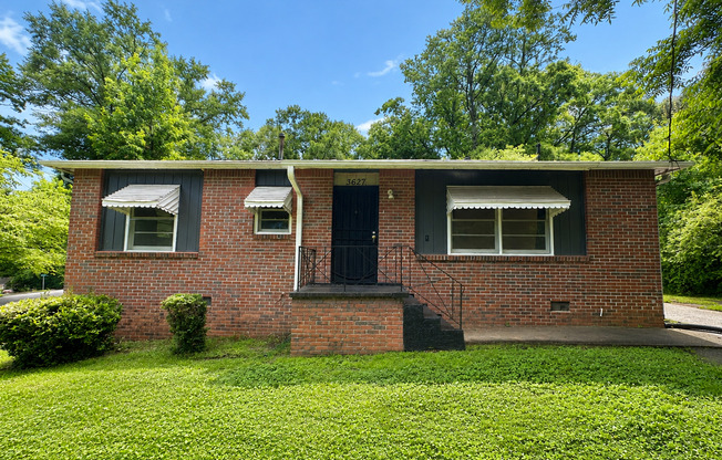 Charming 3 Bedroom 1 Bath Home in Atlanta