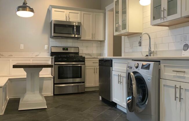 Fully Furnished Kitchen With Stainless Steel Appliances at Integrity Cleveland Heights  Apartments, Ohio, 44106