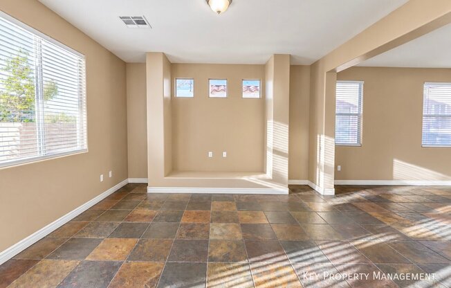 41 DIAMOND RUN ST