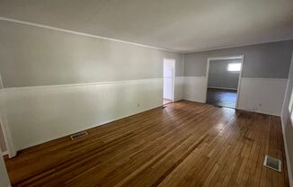 3 beds, 1 bath, $1,349