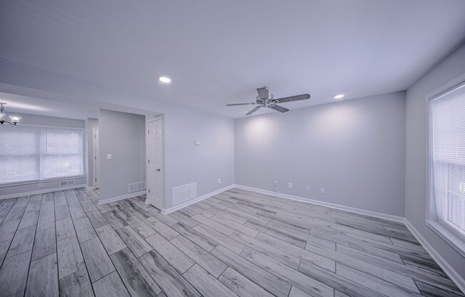 4 beds, 2.5 baths, 1,500 sqft, $2,100, Unit 644FPL
