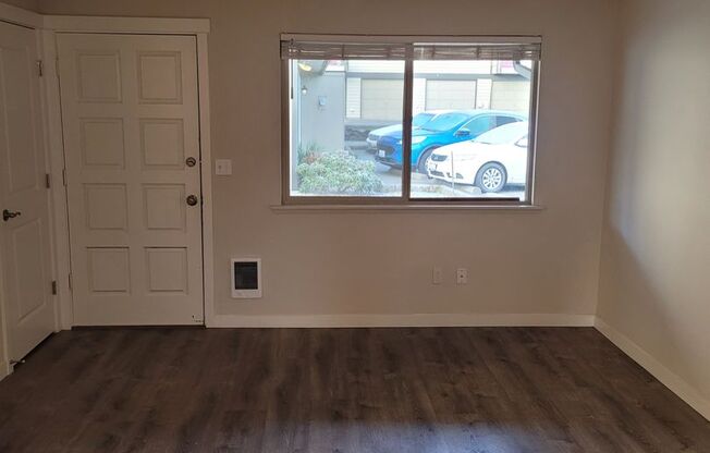 2 beds, 1 bath, $1,850