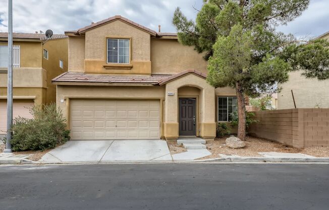 STUNNINGLY UPGRADED! 3 BED, 2.5 BATH