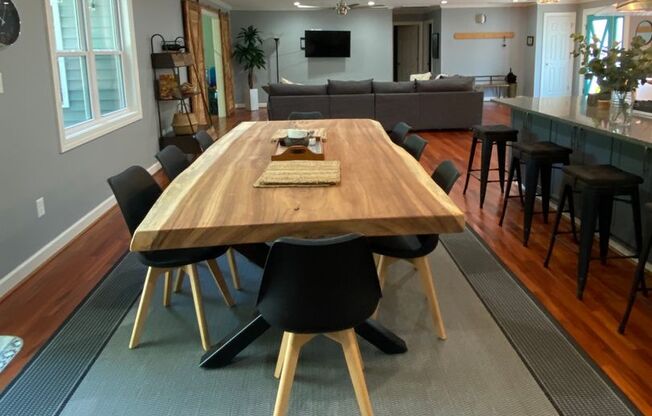 Gated Fairfield Harbour Home + Utilities + Wi-Fi Included