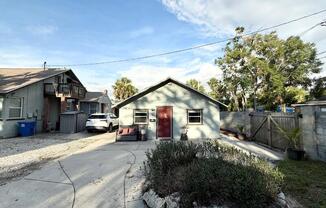 1740 19 AVE S