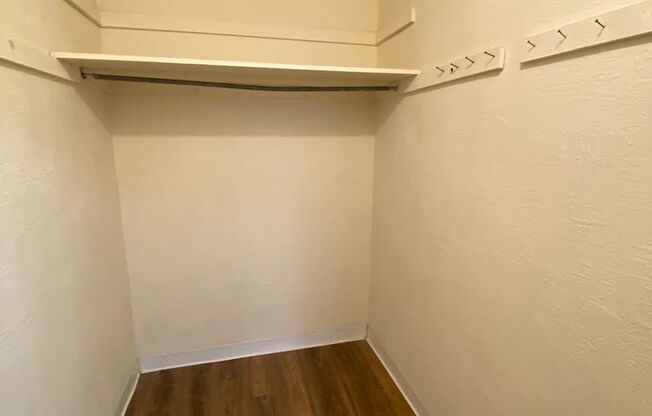 Studio, 1 bath, 400 sqft, $725, Unit 1623-3