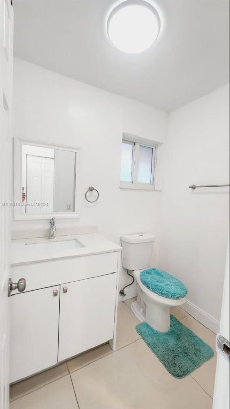 434 SW 99 CT