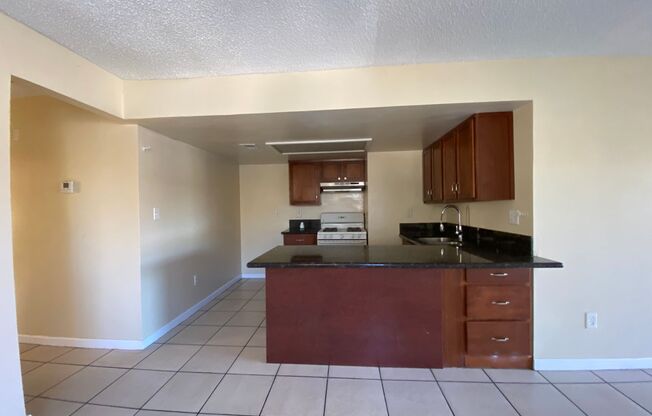 3 beds, 1 bath, 1,027 sqft, $1,350, Unit C