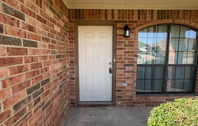 3 beds, 2 baths, $1,225, Unit 3607 Dustin Ct Unit B