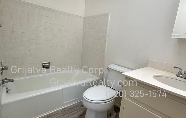 3 beds, 2.5 baths, 1,450 sqft, $1,500, Unit 2462