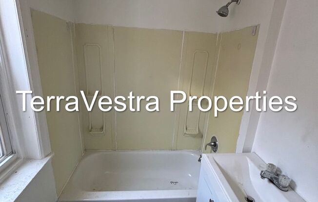 3 Bed Single Family in Camden! Eligible for $500 Security Deposit.