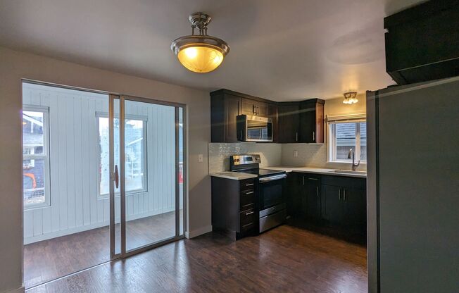 357 NW 50th St
