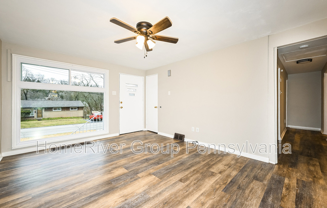 448 JANICE DR
