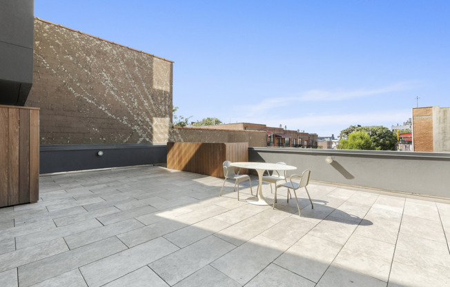 554 4 AVE