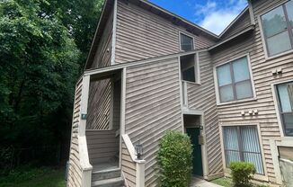 Updated 2 Bed 2 Bath Condo Move In Ready!